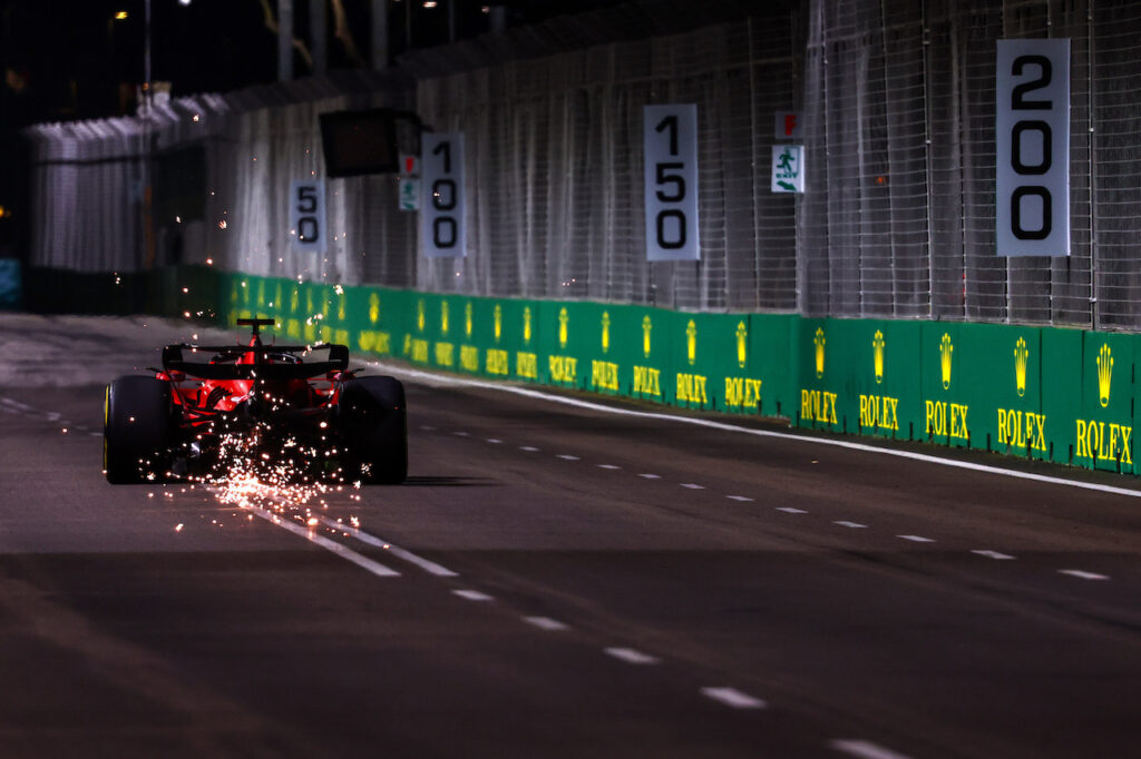 Formula 1 | Ferrari “scintillante” nelle prove libere 2 a Singapore