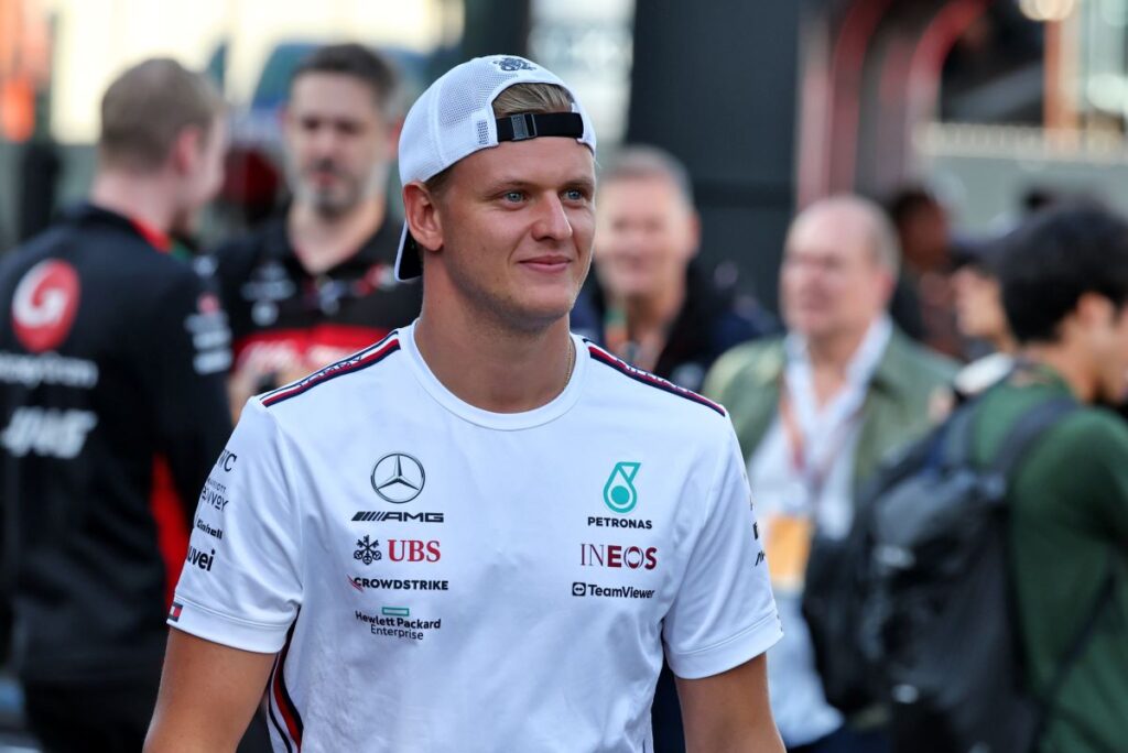 F1 | Mercedes, Wolff: Mick Schumacher merita un posto in griglia