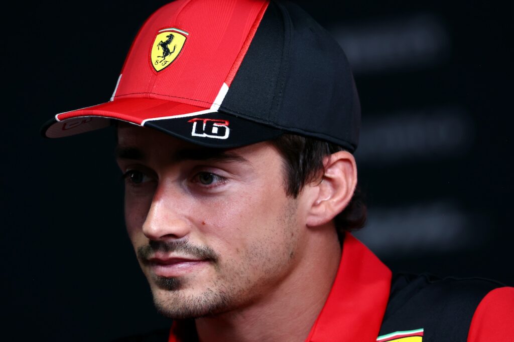 Formula 1 | Leclerc tesse le lodi di Verstappen: mondiale meritatissimo