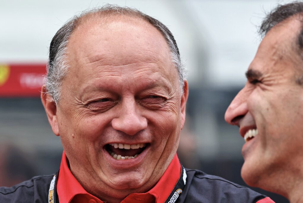 Formula 1 | Ferrari, Vasseur più ottimista di Leclerc prima della pole position