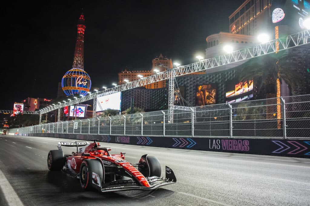 Formula 1 | Ferrari, le prime libere a Las Vegas durano dieci minuti