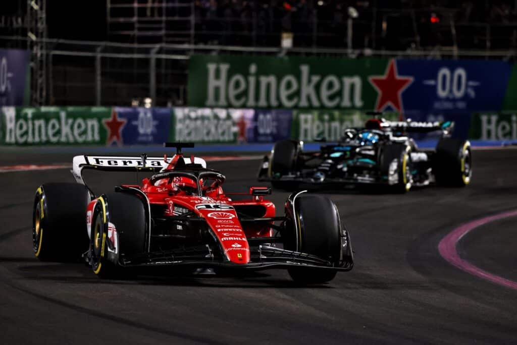F1 | GP Las Vegas, Leclerc si regala la seconda posizione con un sorpasso da urlo