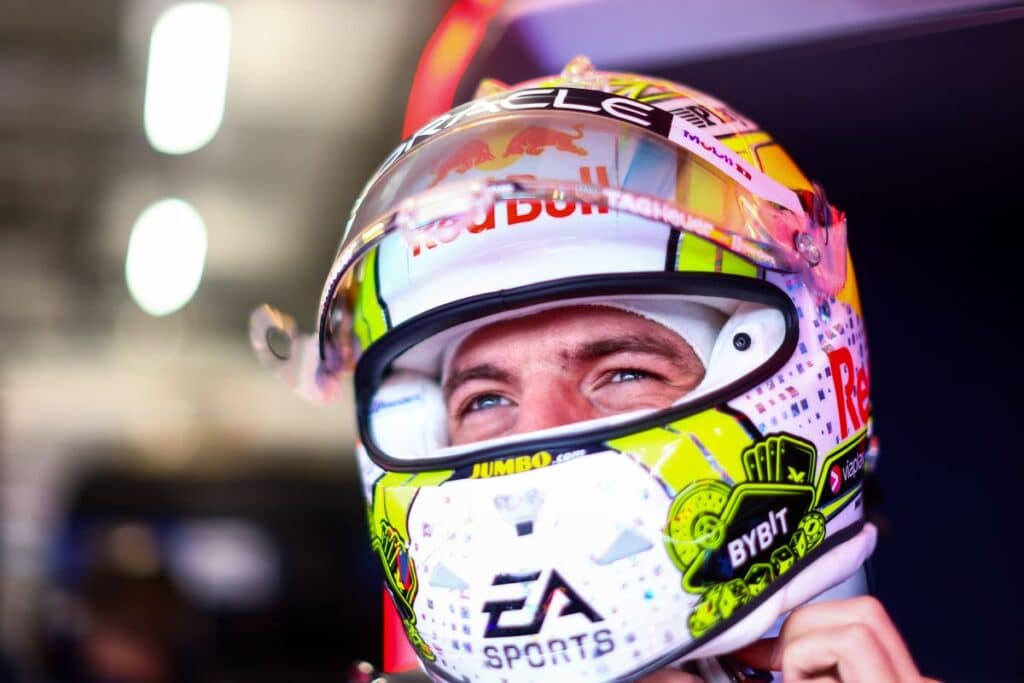 F1 | GP Las Vegas, Jos Verstappen comprende le critiche di Max ma lo invita alla cautela