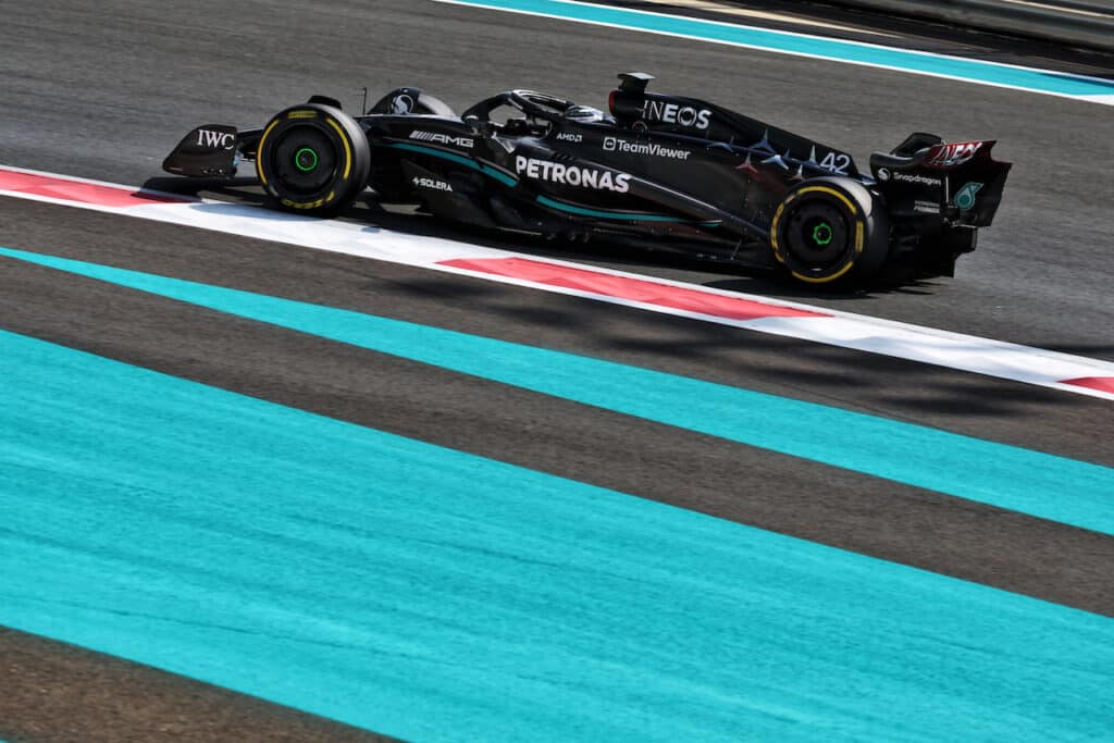 Formula 1 | Vesti entusiasta della giornata di test con Mercedes ad Abu Dhabi