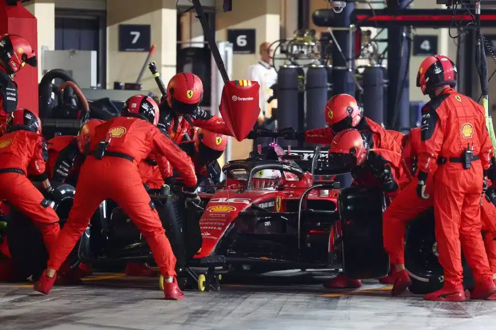 Ferrari, Vasseur elogia l’approccio più aggressivo