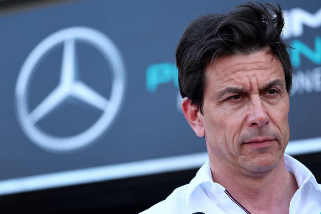 F1 | Wolff sul mondiale di Ferrari e Mercedes: “Entrambe perdenti”