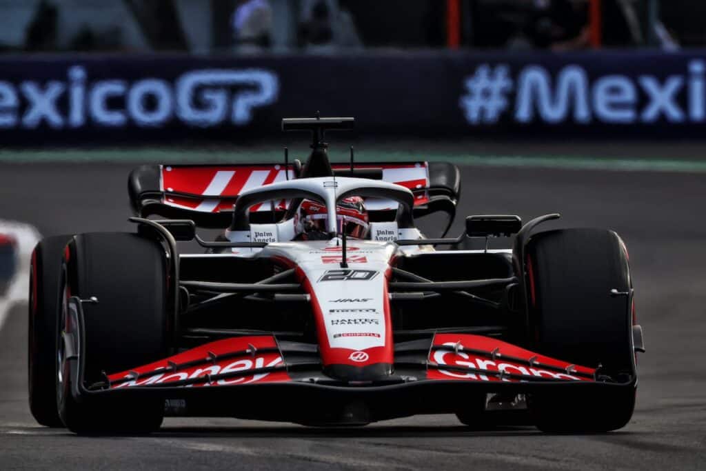 F1 | Haas, Komatsu: “In Bahrain saremo in fondo alla griglia”