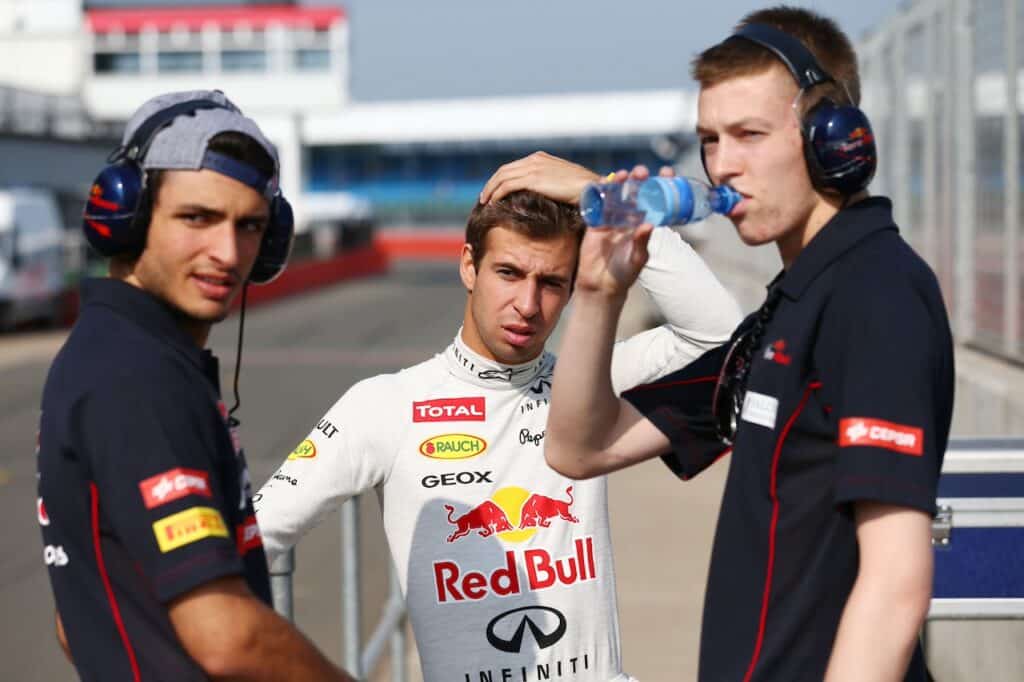 Formule 1 | Kvyat et la rivalité avec Sainz en GP3