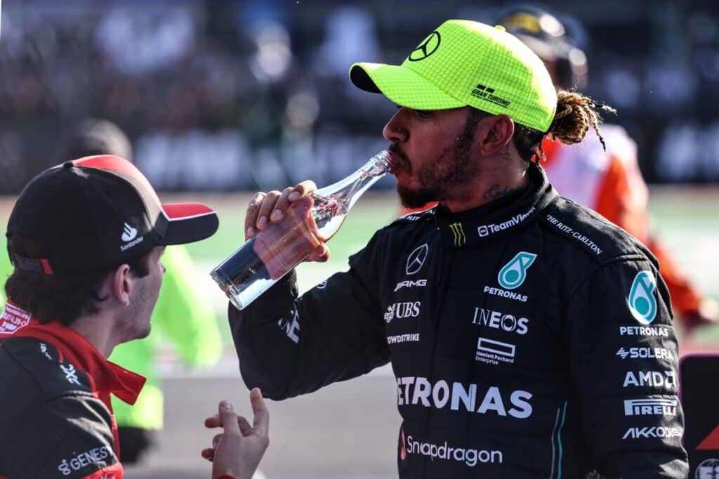 F1 | Surer avverte Hamilton: “Leclerc sarà più veloce”