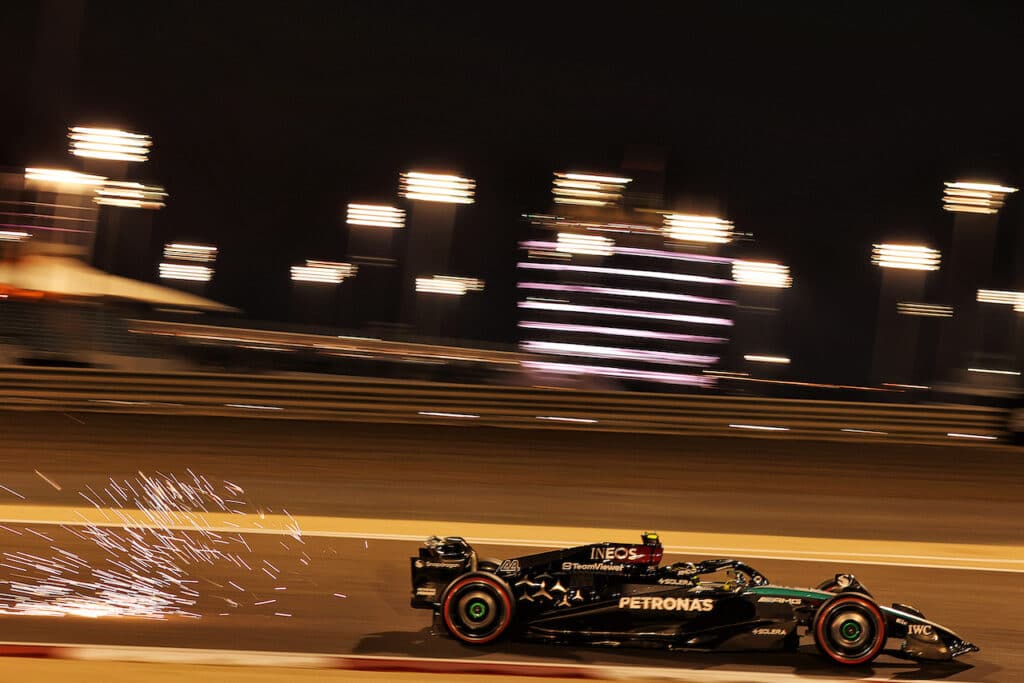 F1 | GP Bahrain, risultati libere 2: Mercedes fa la voce grossa con Hamilton e Russell