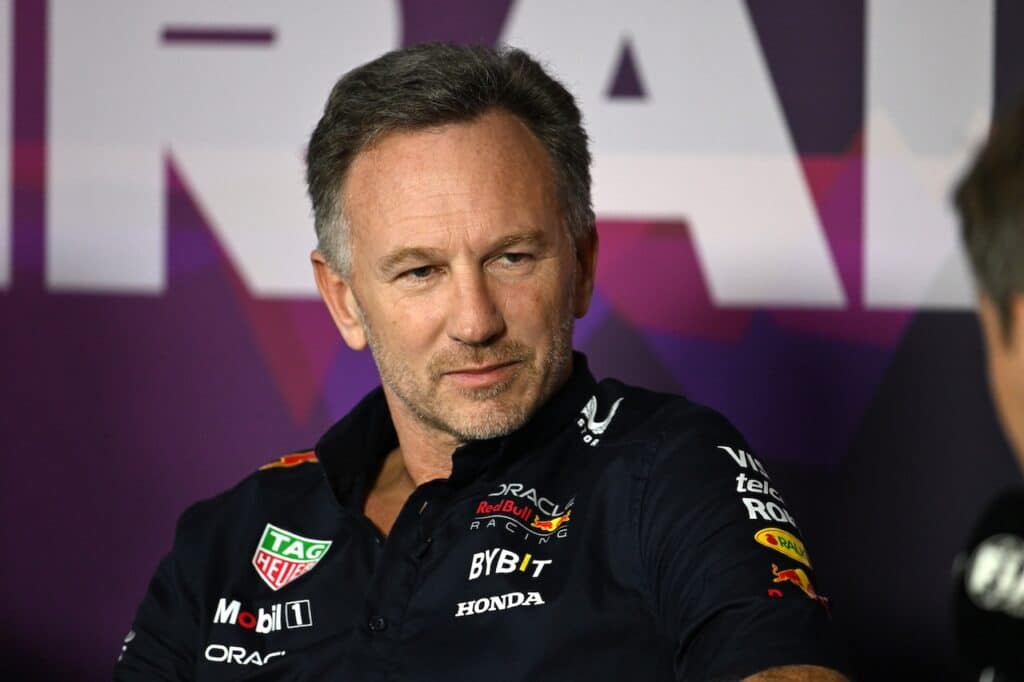 F1 | Horner in viaggio verso il Bahrain: scontri interni in Red Bull sulla sua permanenza?