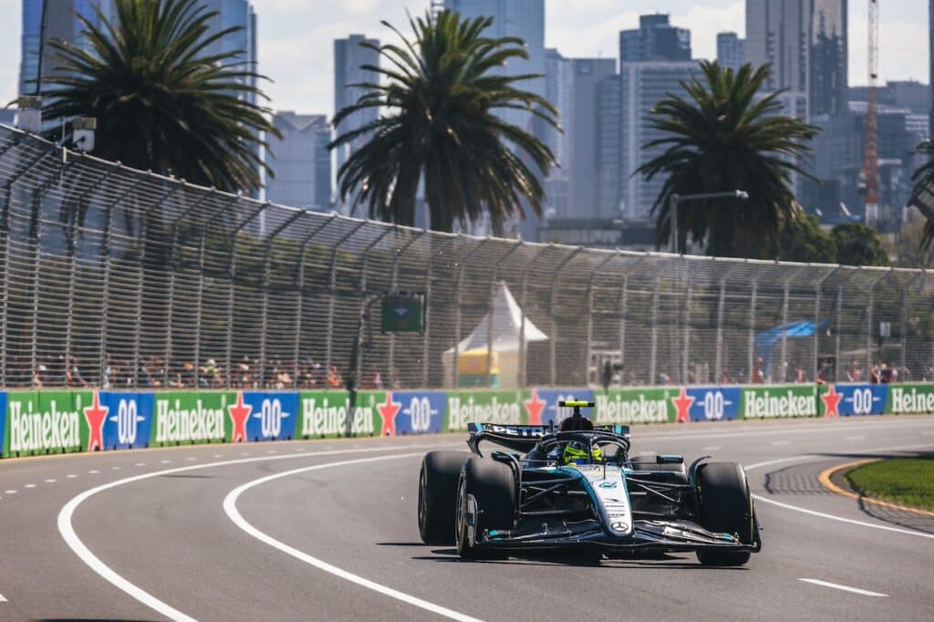 F1 | Mercedes sbaglia ancora: W15 complicata anche a Melbourne