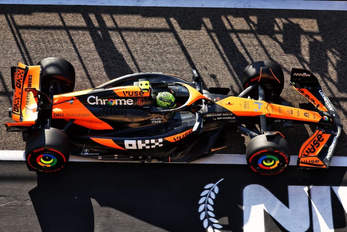 Formula 1 Bahrain GP, fourth row for the McLarens of Norris and Piastri