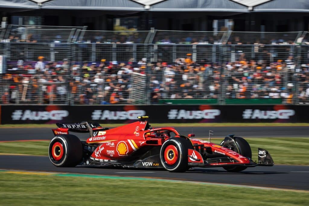 Formula 1 | Mario Andretti scommette sulla Ferrari: “Leclerc e Sainz possono vincere!”