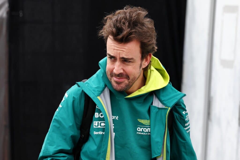 F1 | Rinnovo Alonso con Aston Martin: “Darò tutto per vincere il campionato”