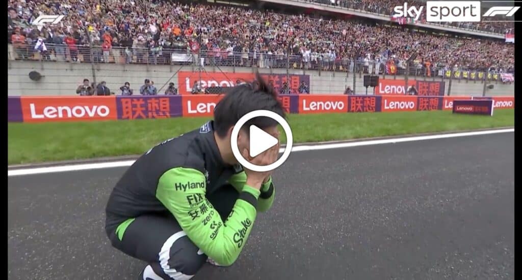 Formula 1 | Zhou si commuove al termine del GP Cina [VIDEO]