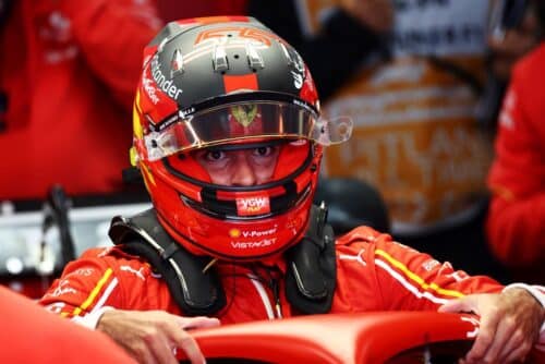 F1 | Ferrari, Sainz: “I miglioramenti sul passo gara ci permettono di una avere una maggiore flessibilità strategica”