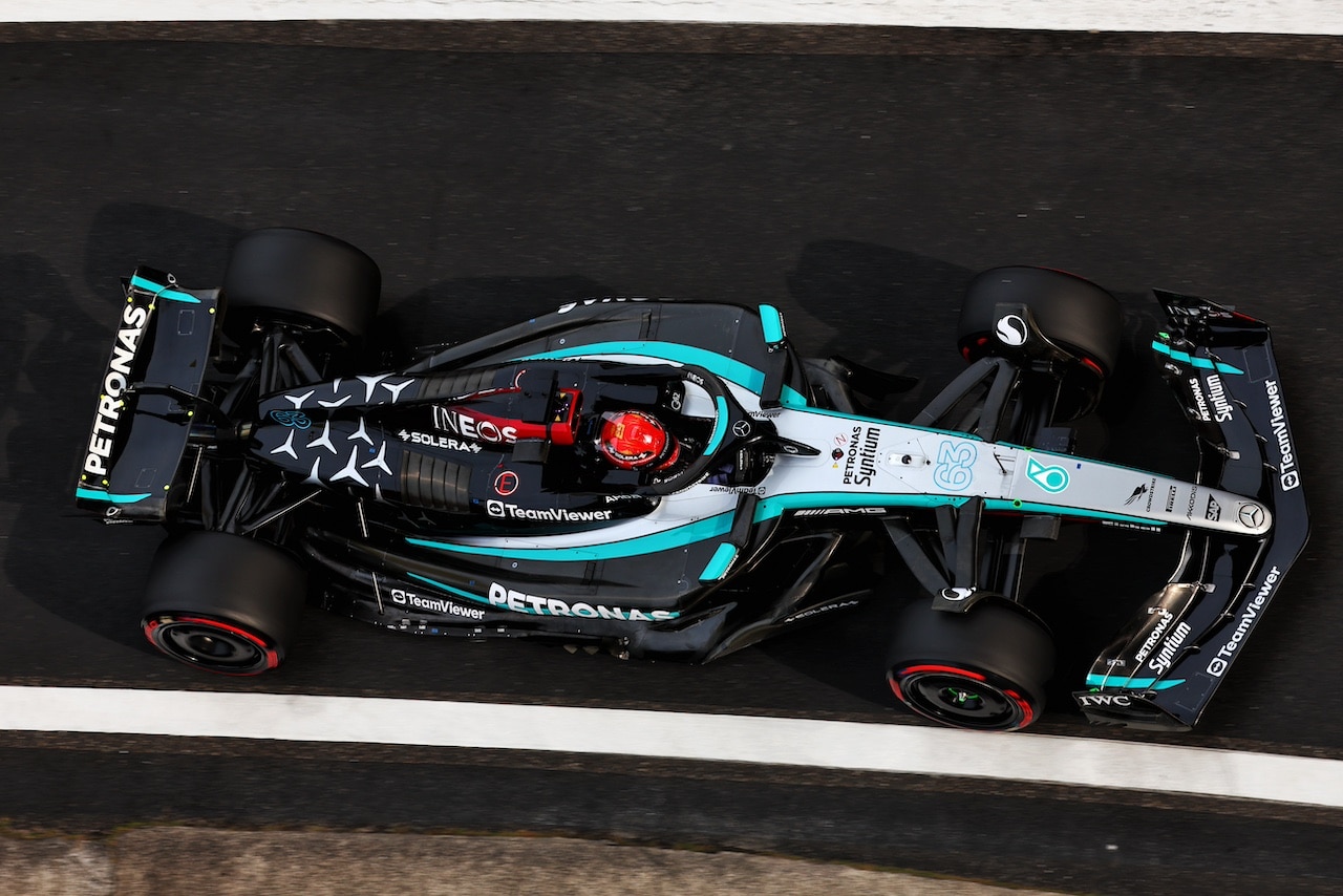 Formula 1 | Mercedes, due assetti opposti per Hamilton e Russell in Cina