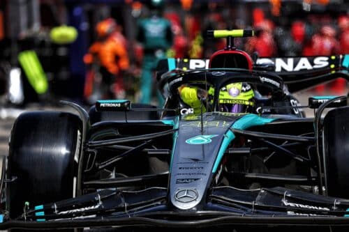 F1 | Mercedes, Hamilton fa il massimo a Imola: “Dobbiamo spingere ancora di più”