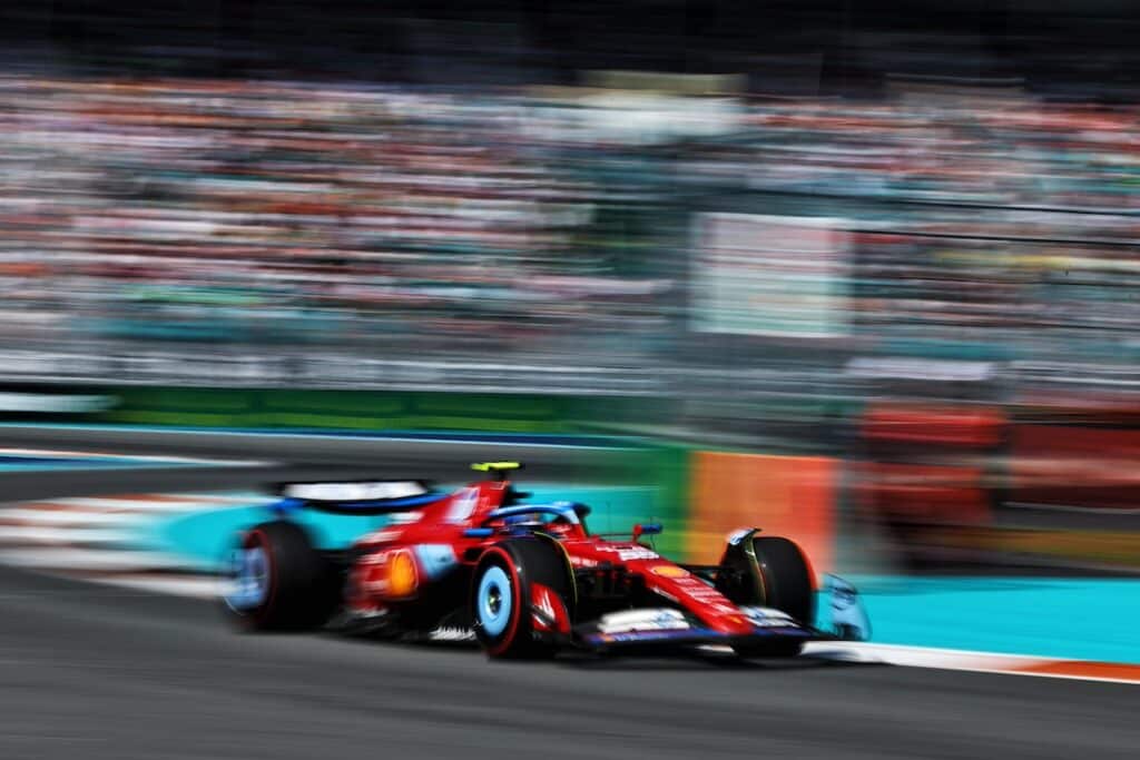 F1 | Ferrari, Sainz en segunda fila en Miami: "Quien tenga mejor ritmo de carrera ganará"