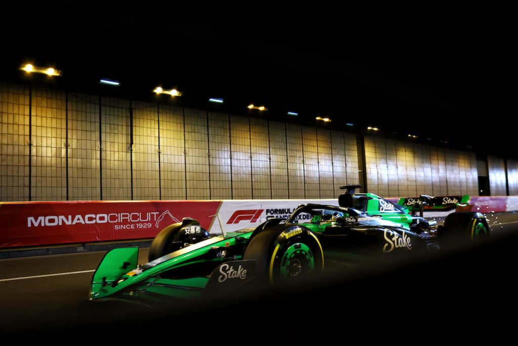 Formula 1 | Sauber, venerdì nero per Bottas e Zhou a Monaco
