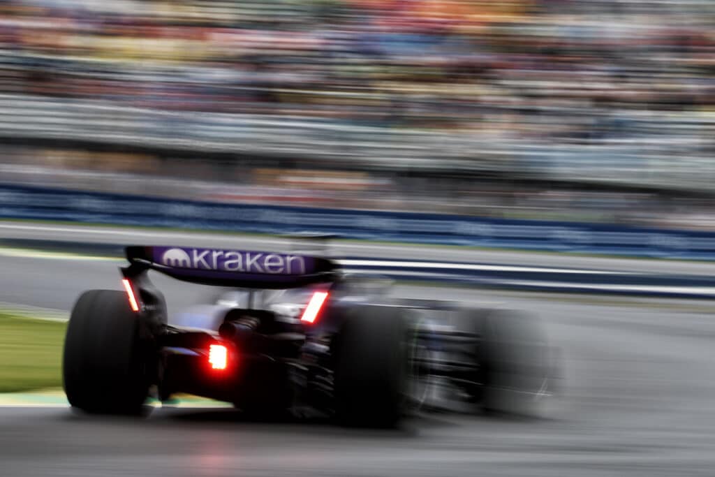 F1 | Albon in top dieci nel venerdì di libere caotico in Canada