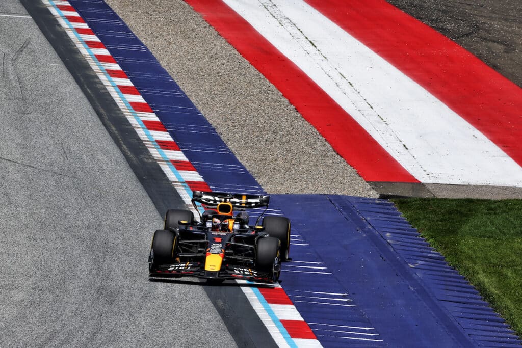 F1 | GP Austria, prove libere: Verstappen apre al comando