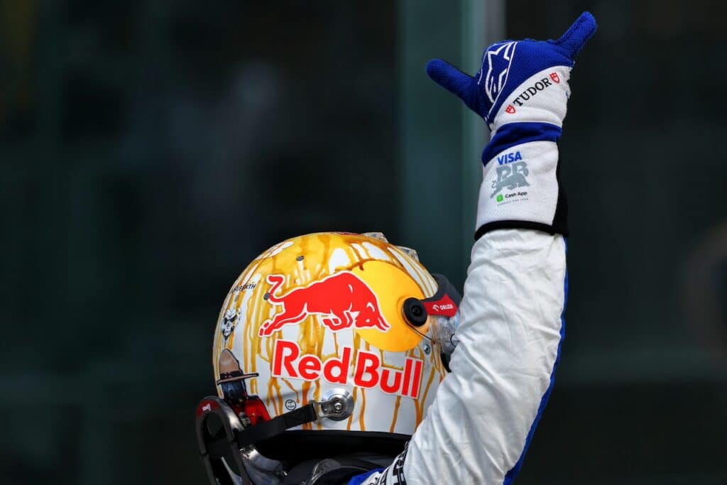 F1 | Racing Bulls, Ricciardo risponde alle critiche con la terza fila in Canada