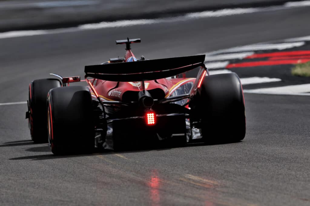 Ferrari | Giornata grigia per Sainz e Leclerc a Silverstone