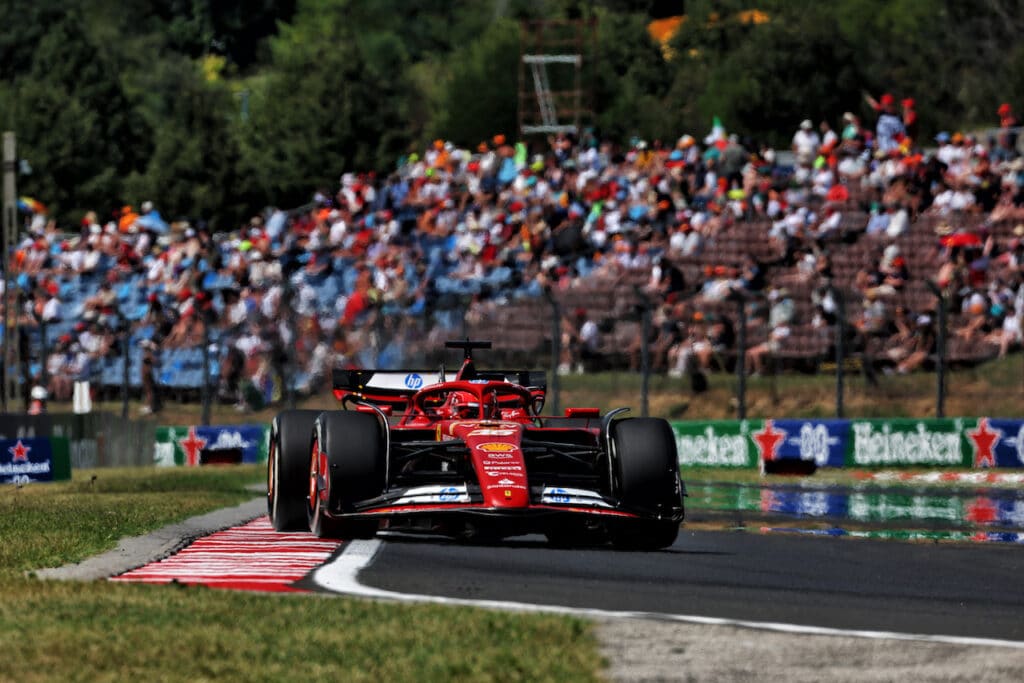 Ferrari | Sainz costretto agli straordinari e Leclerc contro le barriere