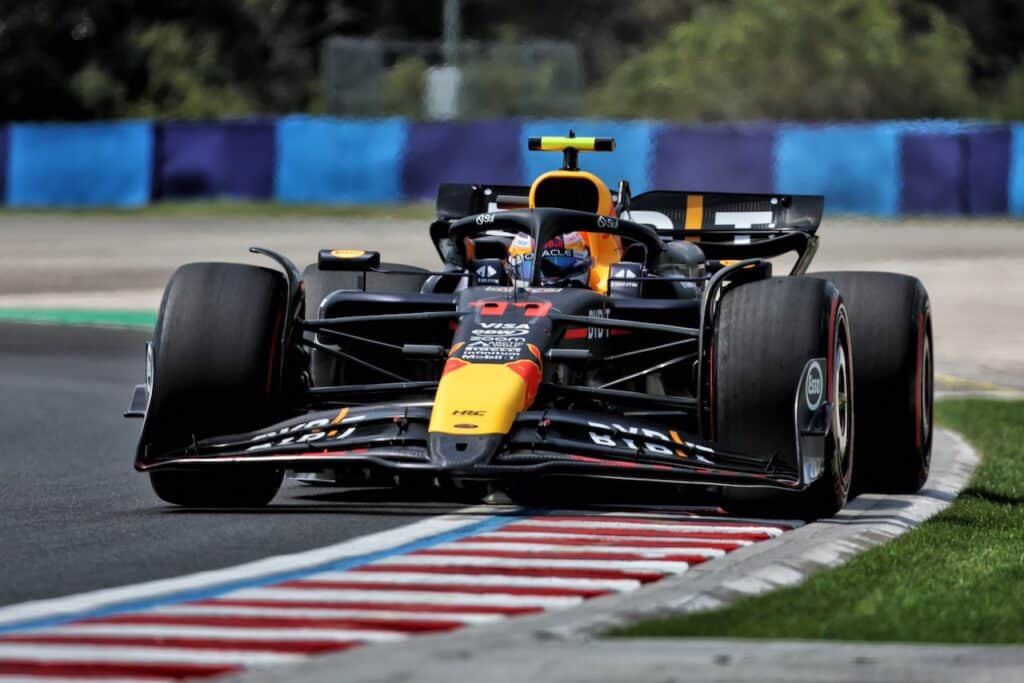 GP Ungheria | Analisi passi gara: Perez vola con la “vecchia” Red Bull, Leclerc si stampa al muro