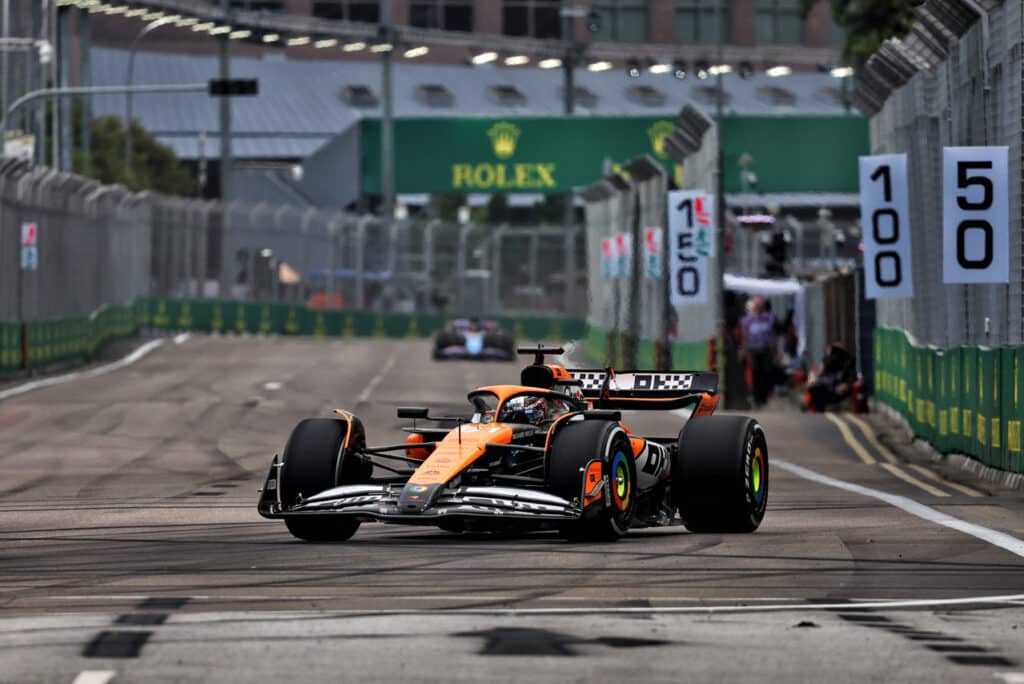 F1 | Ultim’ora: la FIA chiede alla McLaren di modificare l’ala posteriore