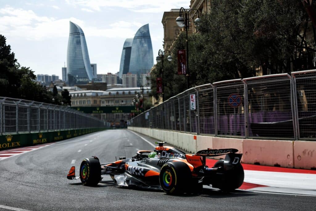 GP Baku | McLaren, senti Norris: “Ci mancano quattro decimi da Ferrari, Mercedes e Red Bull”