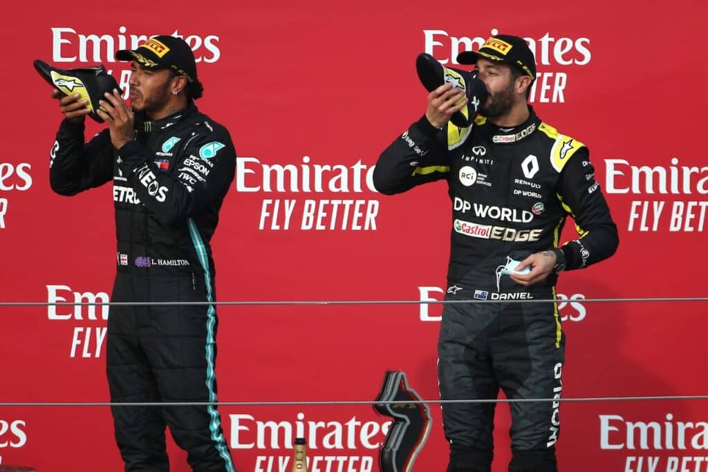 F1 | Hamilton saluta Ricciardo: “E’ stato un onore amico, sei una leggenda!”