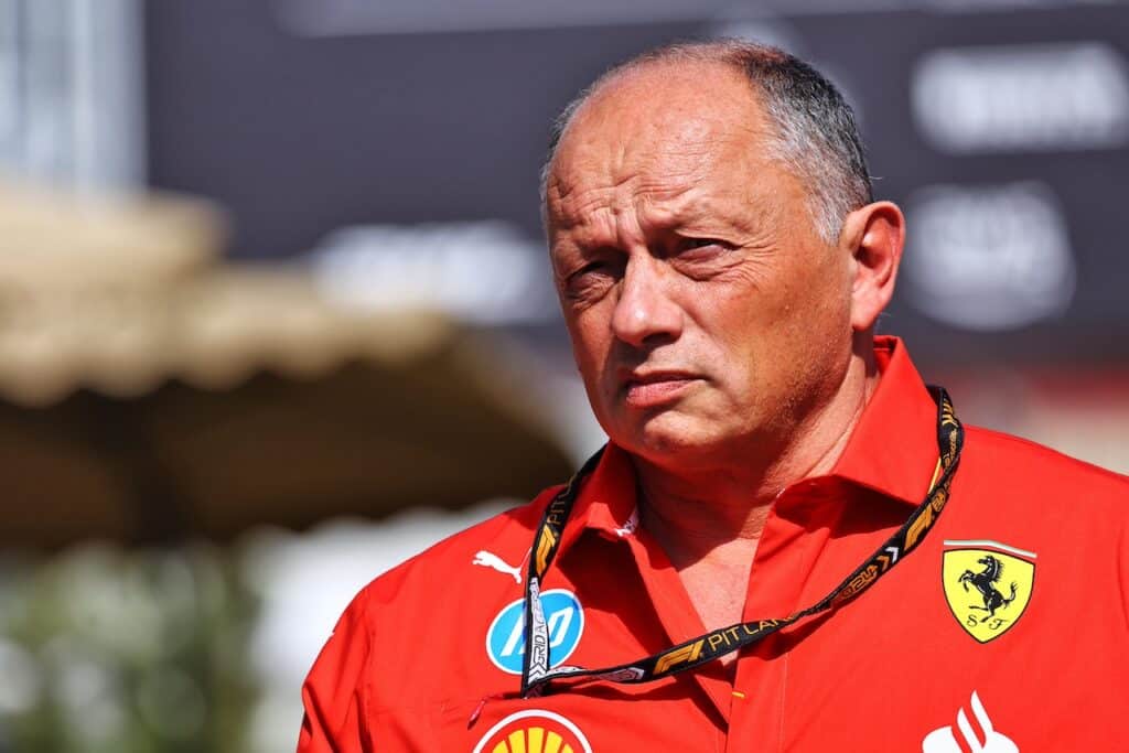 Ferrari | Vasseur: “Leclerc colto di sorpresa da Piastri, forse ci voleva un approccio diverso”