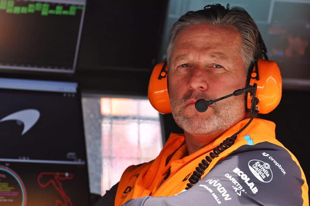 F1 | McLaren, Zak Brown tiene alta la tensione: “Tutto può cambiare in sei gare”