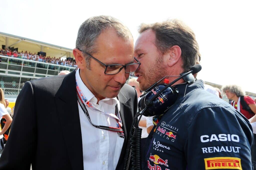 F1 | Horner ammette: “Pressioni da Domenicali durante il dominio Red Bull dello scorso anno”