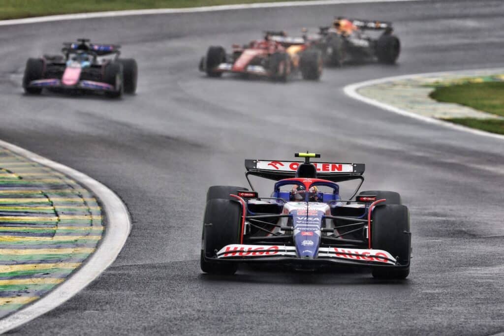 F1 | Ecclestone critica il modus operandi di Red Bull: “Avrebbero potuto provare Tsunoda”