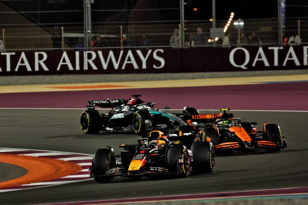 Formula 1 | Verstappen si esalta in Qatar: gli appunti sulla domenica di gara di Pirelli