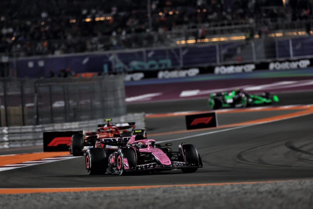 F1 | Gasly regala il quinto posto all’Alpine in Qatar con una grande difesa su Sainz