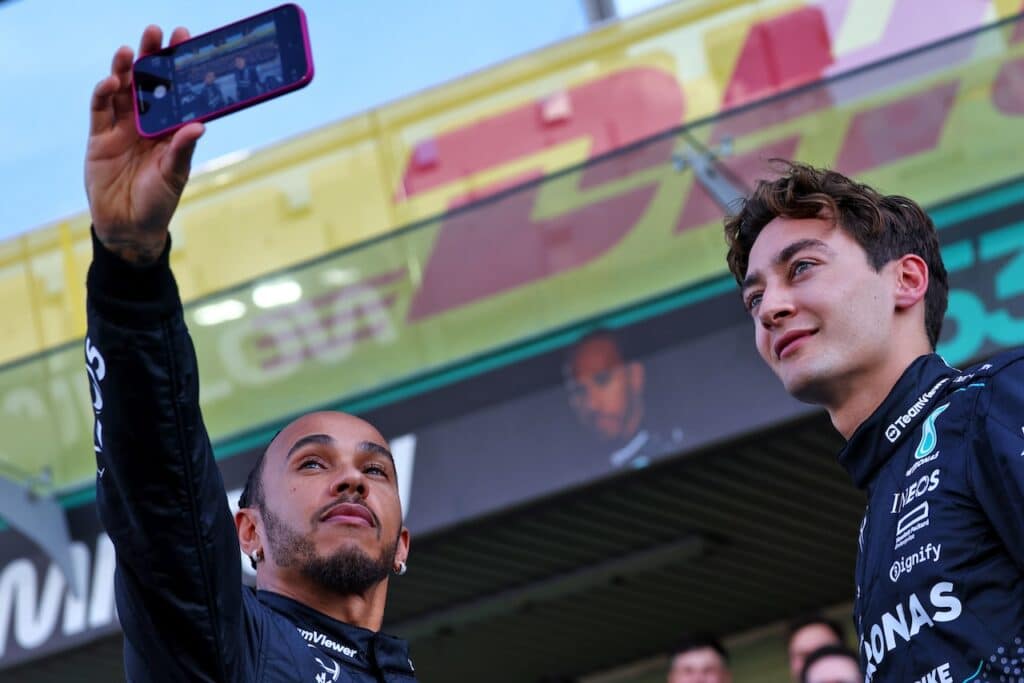 F1 | Mercedes, Russell e i ringraziamenti ad Hamilton: “Ho imparato tanto nelle ultime tre stagioni”
