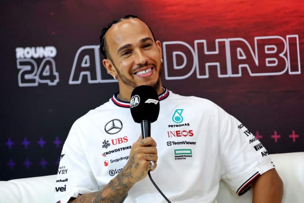 F1 | Hamilton: “In Ferrari dovrò arrivare con la stessa concentrazione e forza di quando entrai in Mercedes”