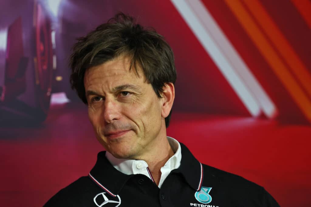 F1 | Wolff: “Horner è un piccolo terrier che abbaia”