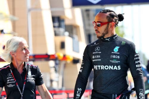 F1 | Angela Cullen torna al fianco di Lewis Hamilton?