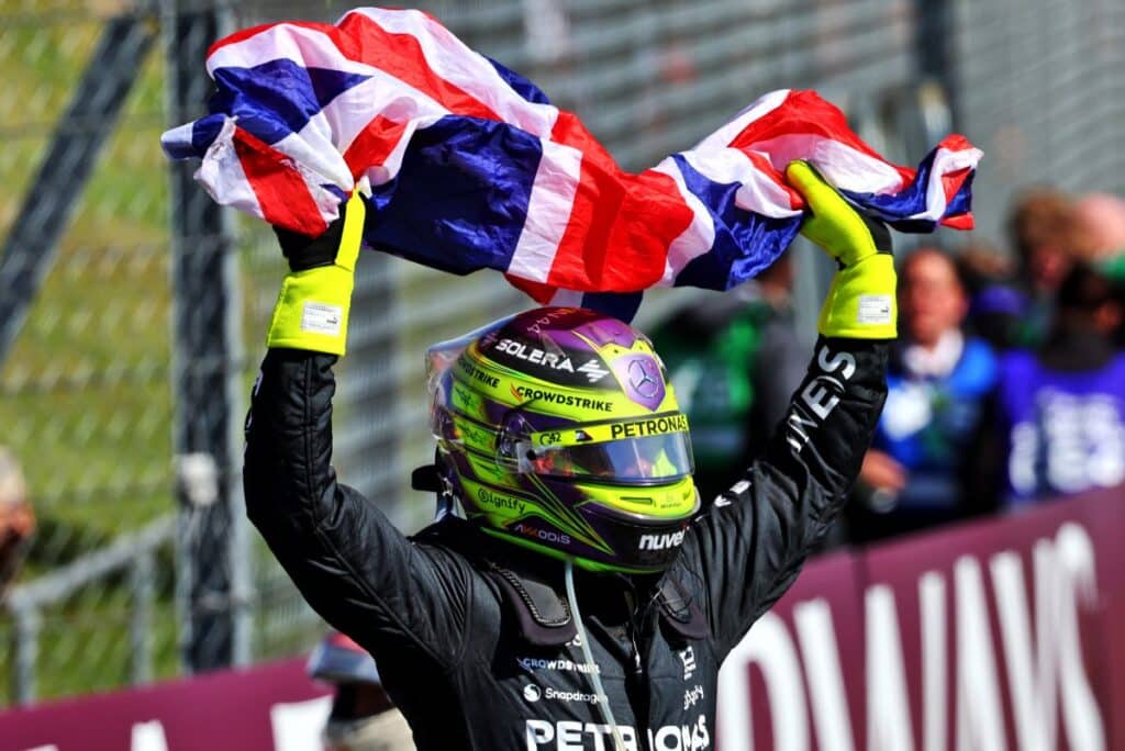 Hamilton-Marquez, un 2025 da vivere “total red”