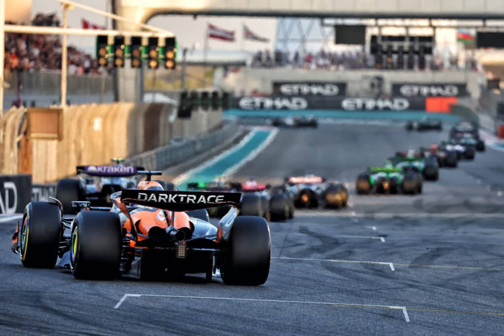 F1 | Piastri e il 2024: “Ho compiuto dei passi in avanti, ma in alcune circostanze mi sono complicato la vita”