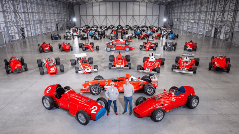 Bernie Ecclestone e l’affare milionario con Mark Mateschitz: venduta la sua collezione di auto d’epoca di F1