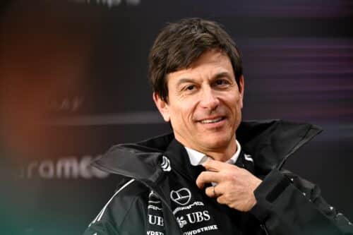 F1 GP Cina | Mercedes, Wolff e Russell pronti a sfidare le McLaren dalla prima fila