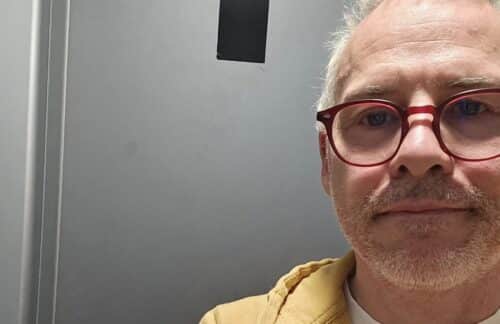 F1 | Disavventura per Jacques Villeneuve: è rimasto chiuso nel bagno dell’aeroporto
