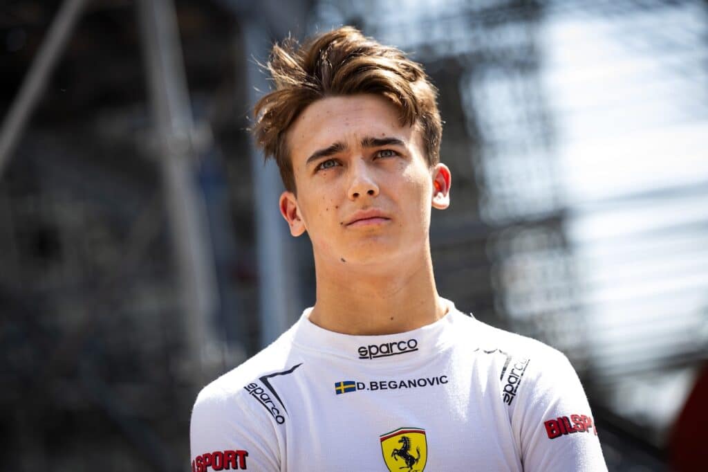 Formula 1 | Ferrari, Beganovic in pista con la SF-25 in Bahrain: “Un sogno che si avvera”